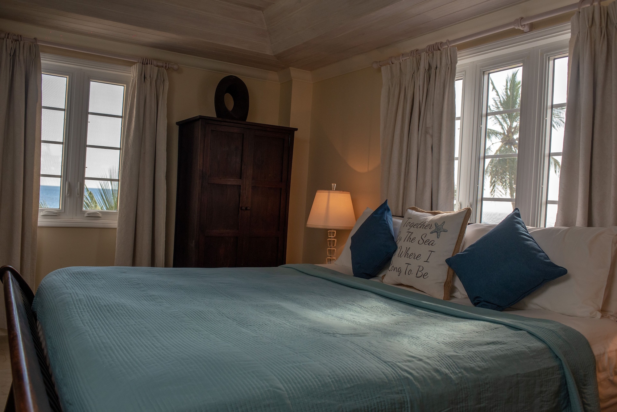 2 Bedrooms, Condo, Premier, King and Queen Bed, Ocean View, 2 Bathrooms