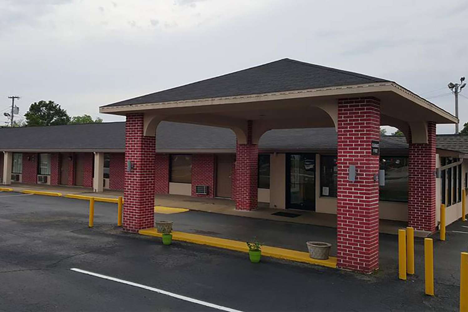 Travelodge by Wyndham Jackson North 2/26