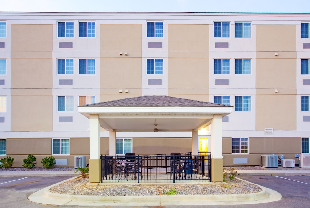 CANDLEWOOD SUITES WILSON 1/38