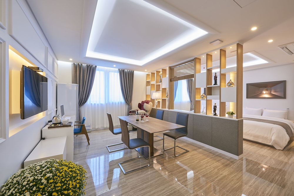 Madrid Hotel Gwangju 30/39