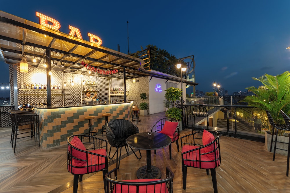 FTE Ba Dinh Hotel 36/48