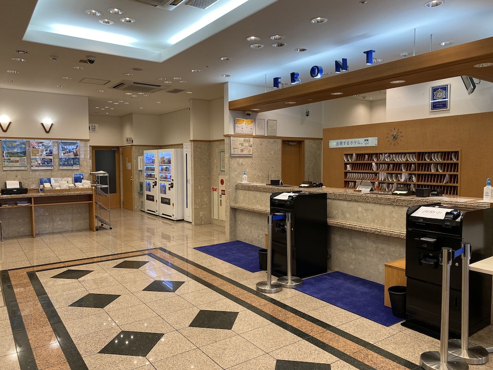 Toyoko Inn Kyoto Gojo Karasuma 11/64