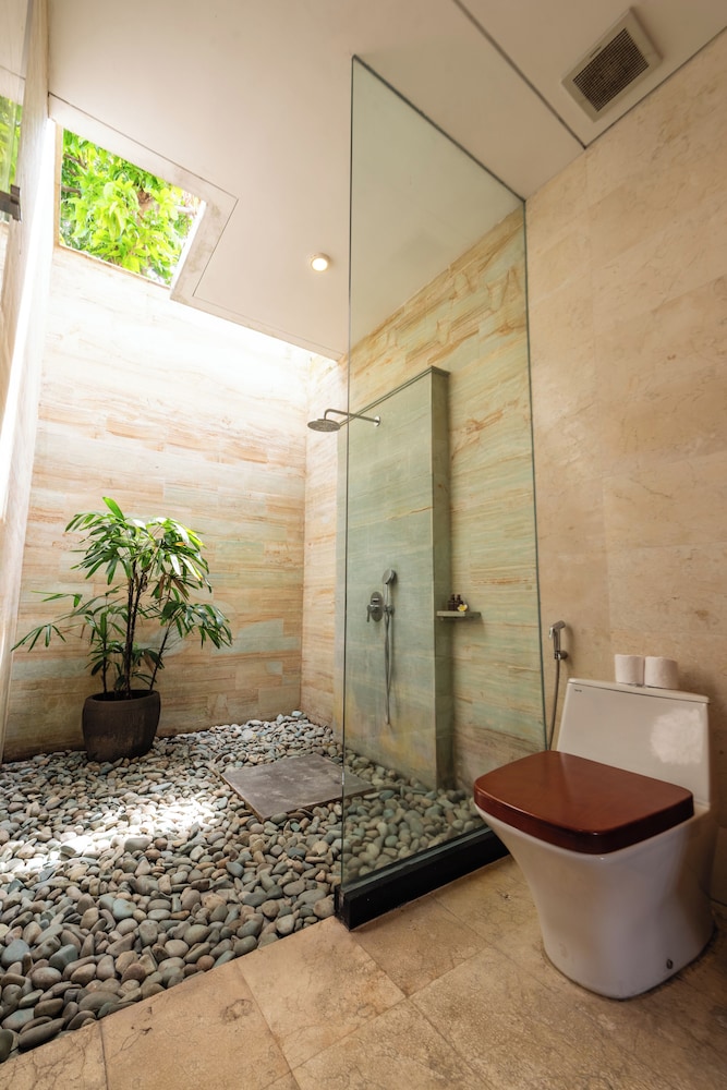 Bali Ayu Hotel And Villas 73/75