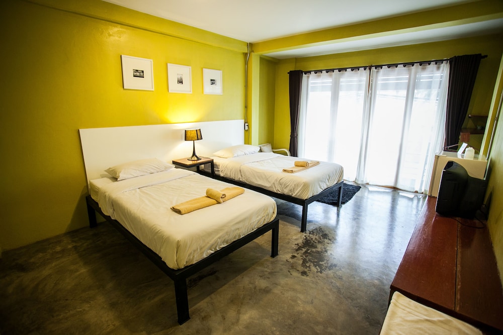 Afterglow Hostel 26/50