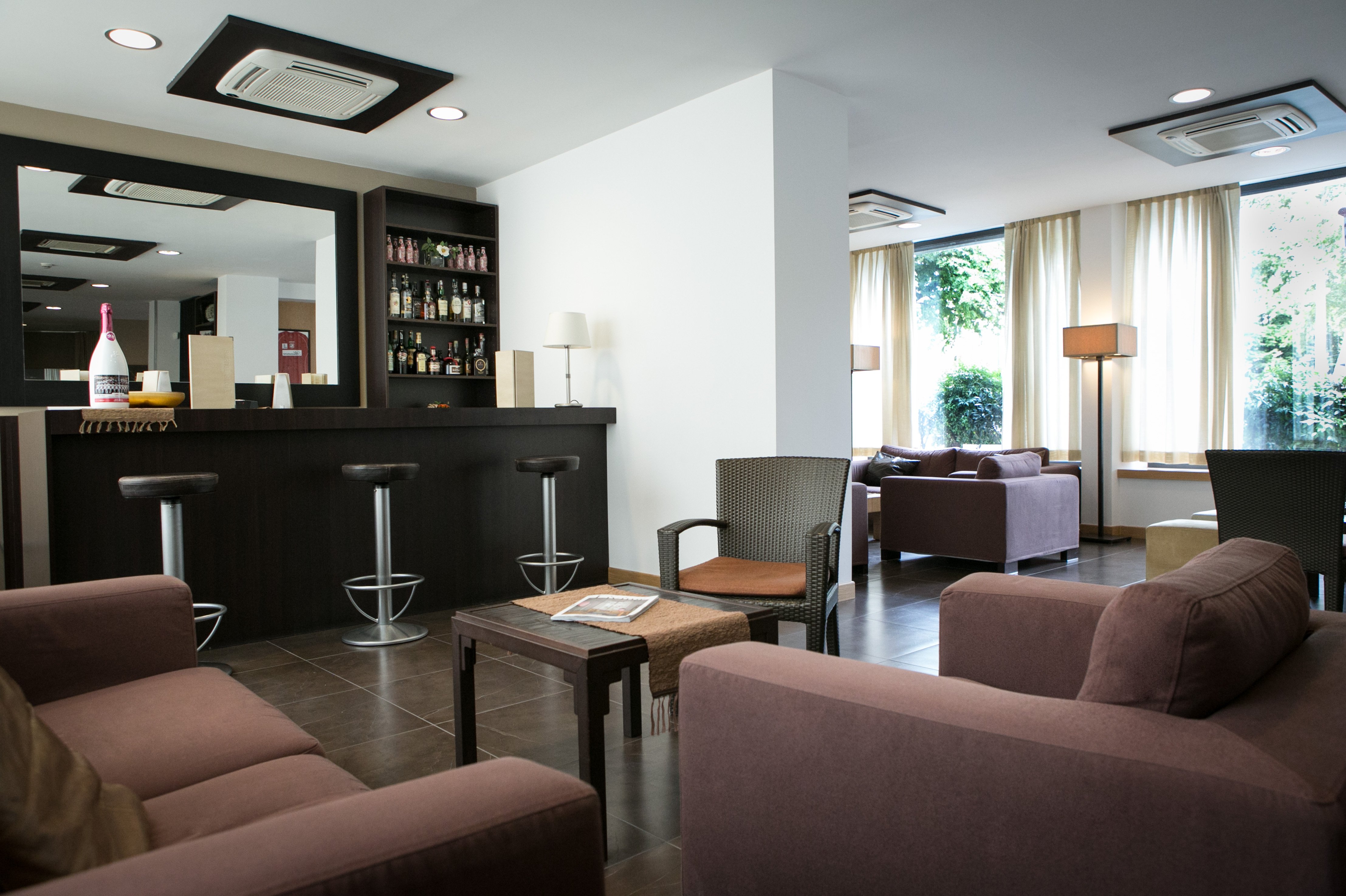 Hotel Touring Carpi 54/81