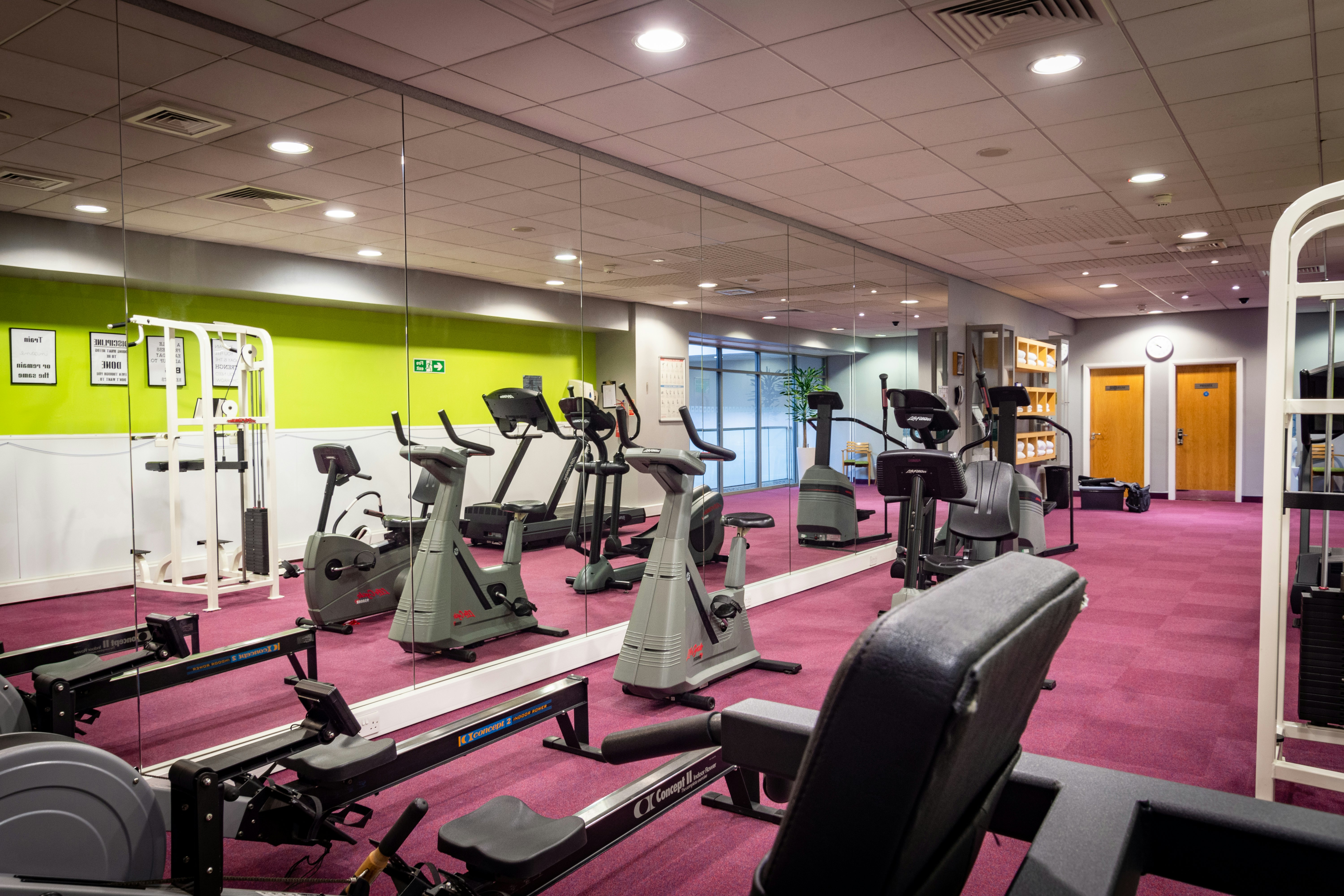 HOLIDAY INN LIVERPOOL 22/50