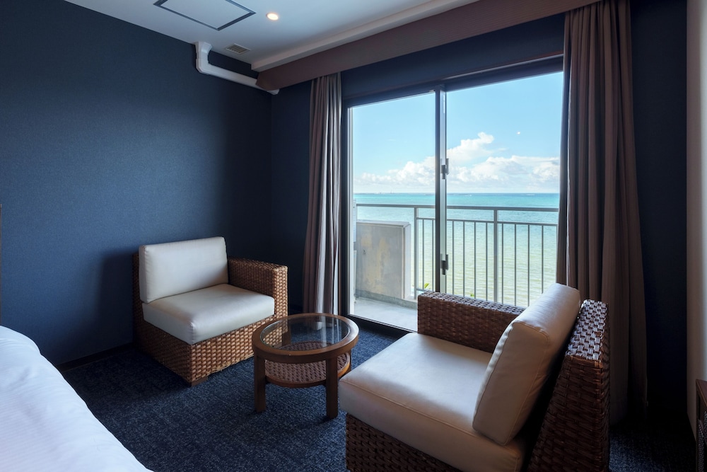 Grandvrio Resort Ishigakijima Oceans Wing Hotel 32/50