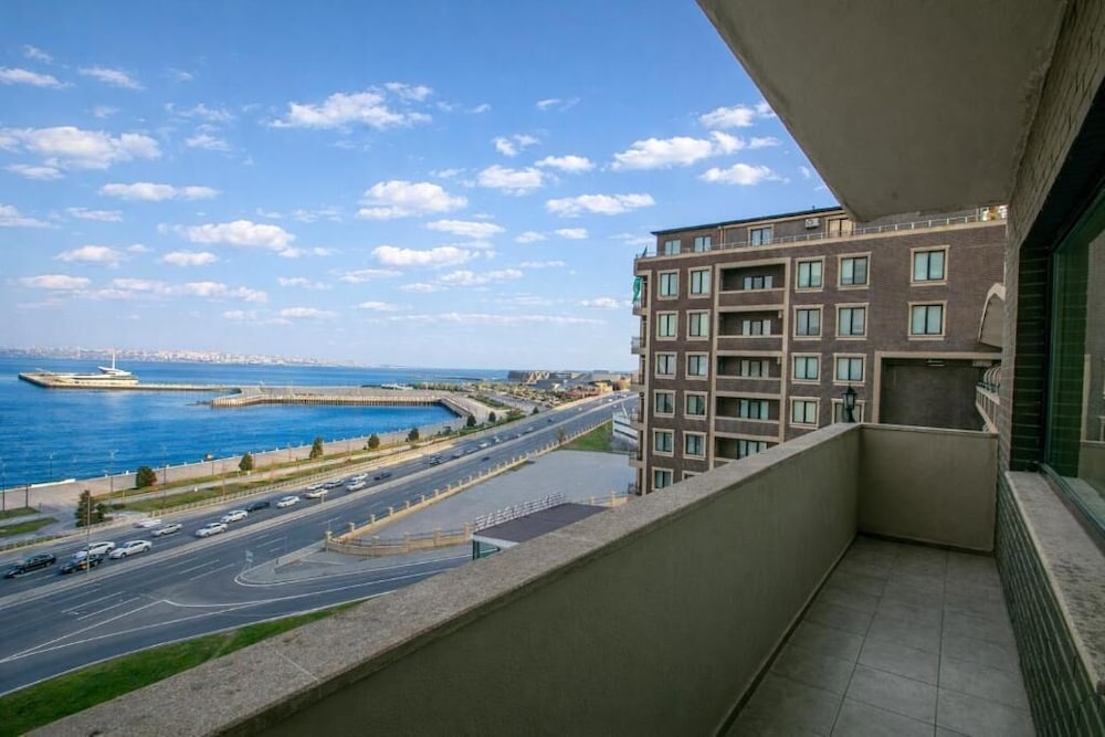 Park Dedeman Baku 74/79