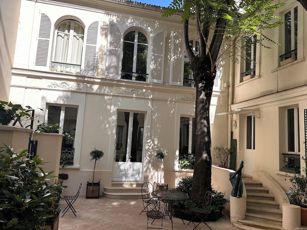 HOTEL DES BAINS 9/60