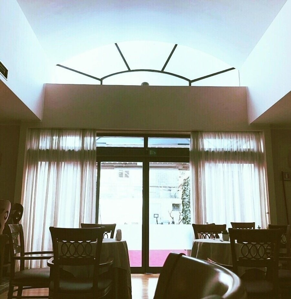 Florio Opera Hotel 53/65