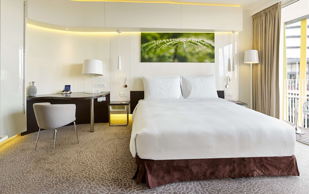 Radisson Blu Hotel And Convention Center 9/71