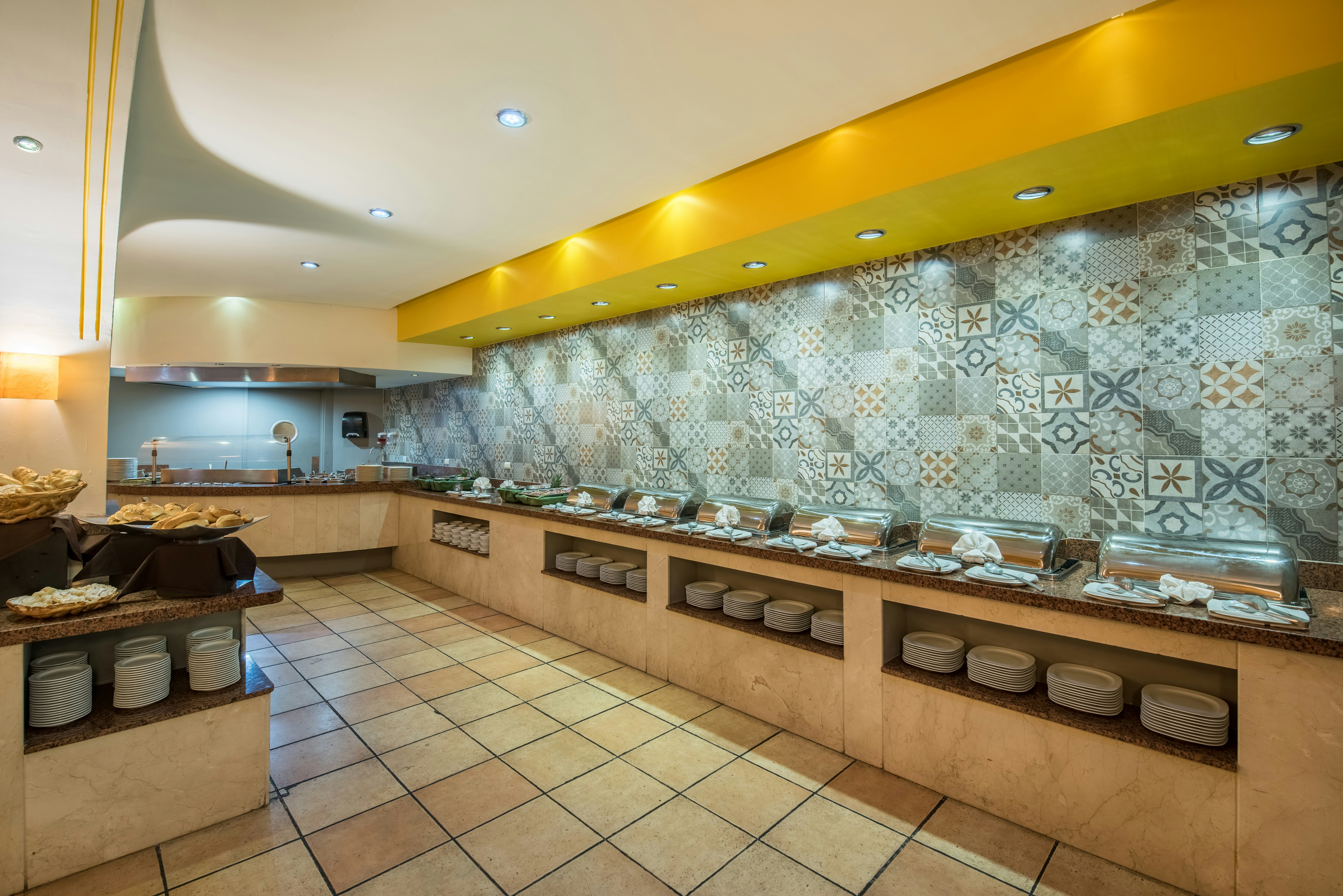 Holiday Inn GUADALAJARA EXPO 35/77