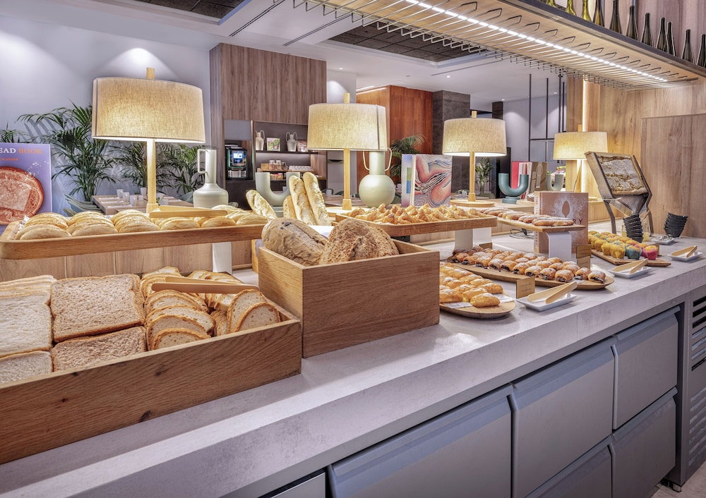 トリップ バレンシア オーシェニック ホテル(INNSiDE Valencia Oceanic) 写真2