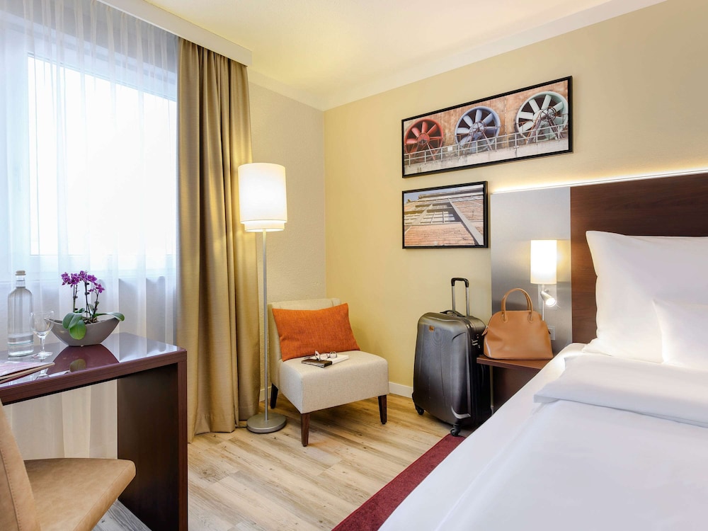 Mercure Hotel Duisburg City 17/68
