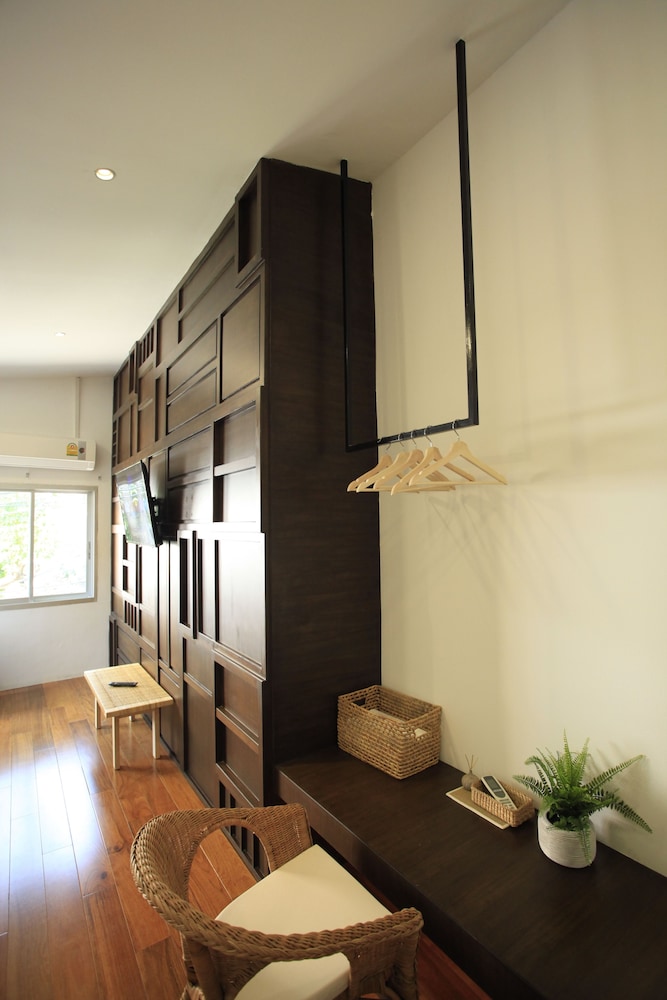 Siam Nitra Boutique Hotel 54/76