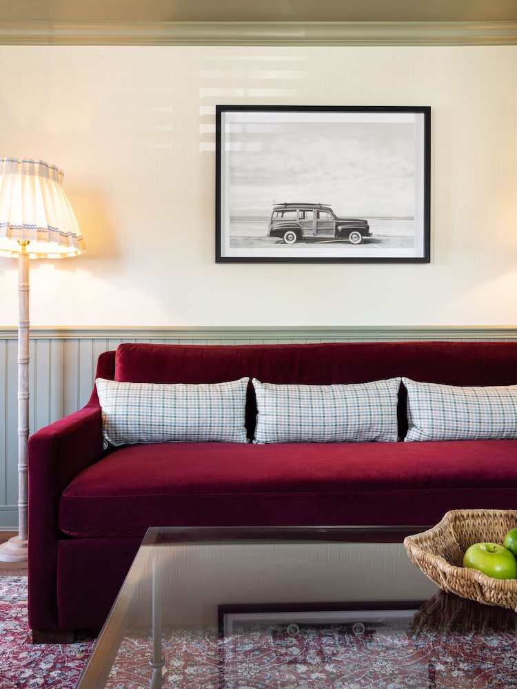 Le Petit Pali at Ocean Ave 28/50