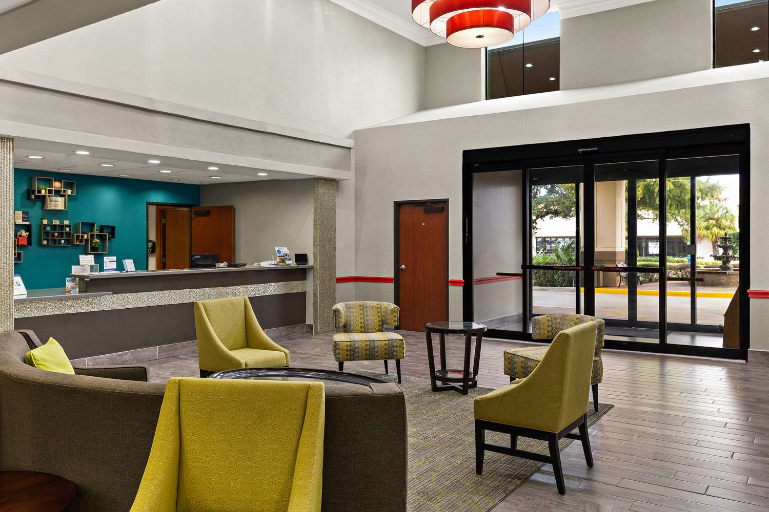 Best Western Galleria Inn & Suites Houston 4/10