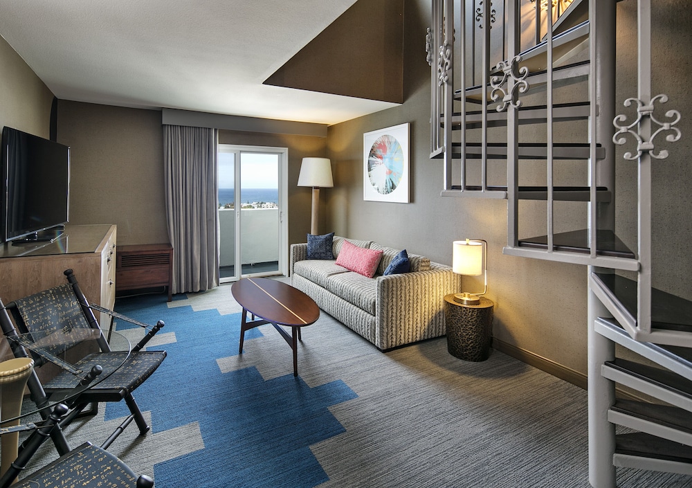 Hotel Hermosa 37/52