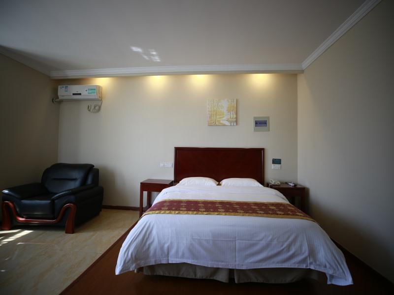 GreenTree Inn Suzhou Kunshan Beimen Road Mold City Express Hotel 31/51