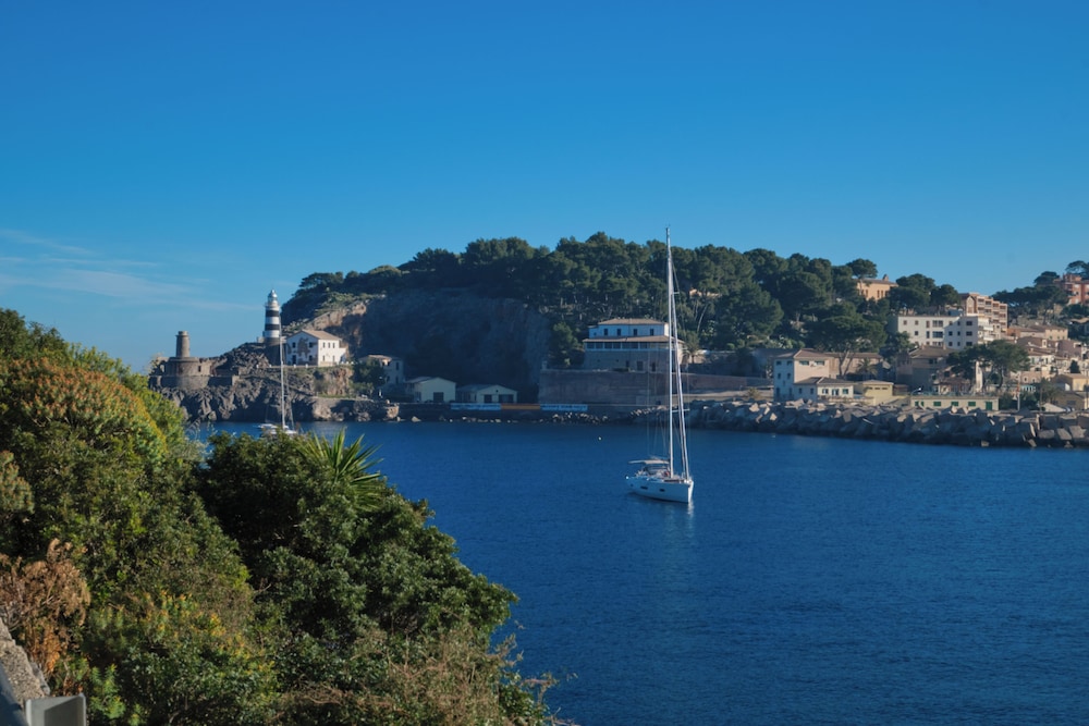 Salino Port Soller 106/110