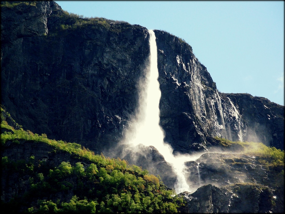 Gudvangen Fjordtell 68/71