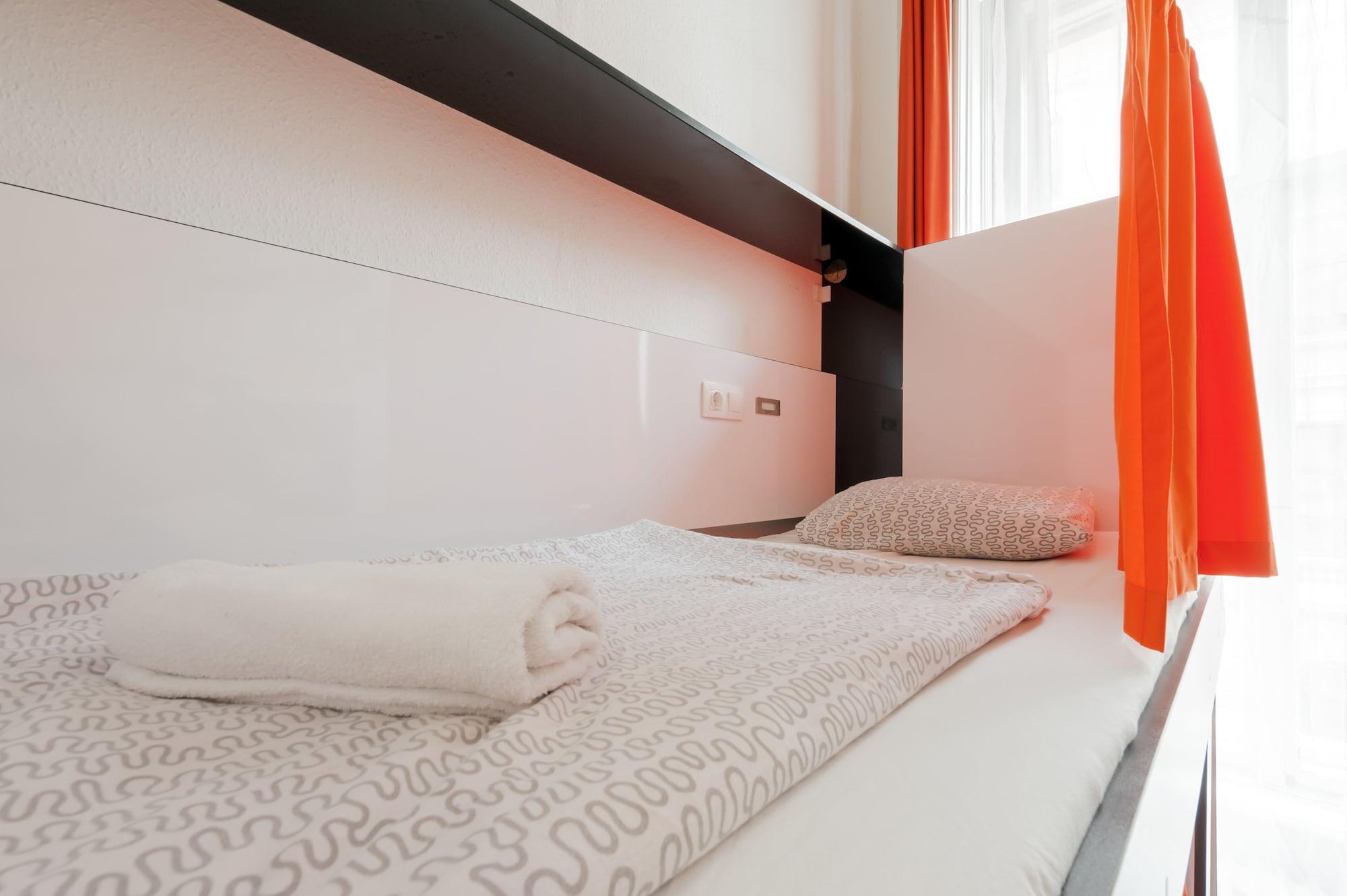 Adagio Hostel 1.0 Oktogon 9/65