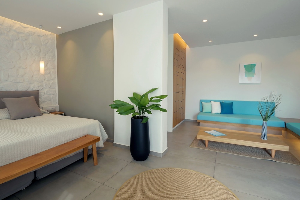 Andronikos Hotel - Adults Only 25/82