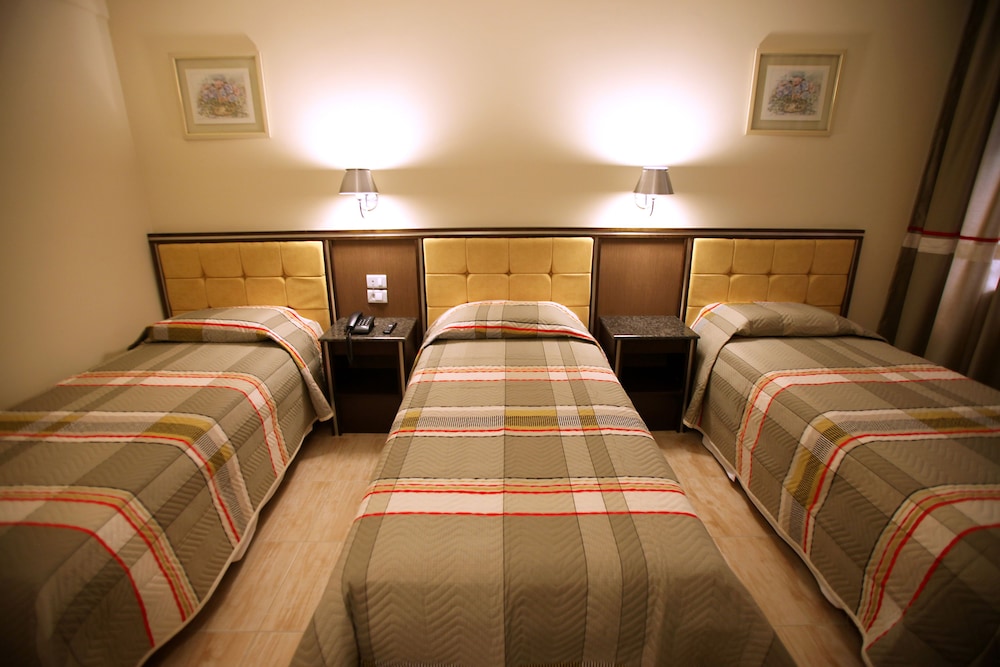 Soneca Plaza Hotel 34/56