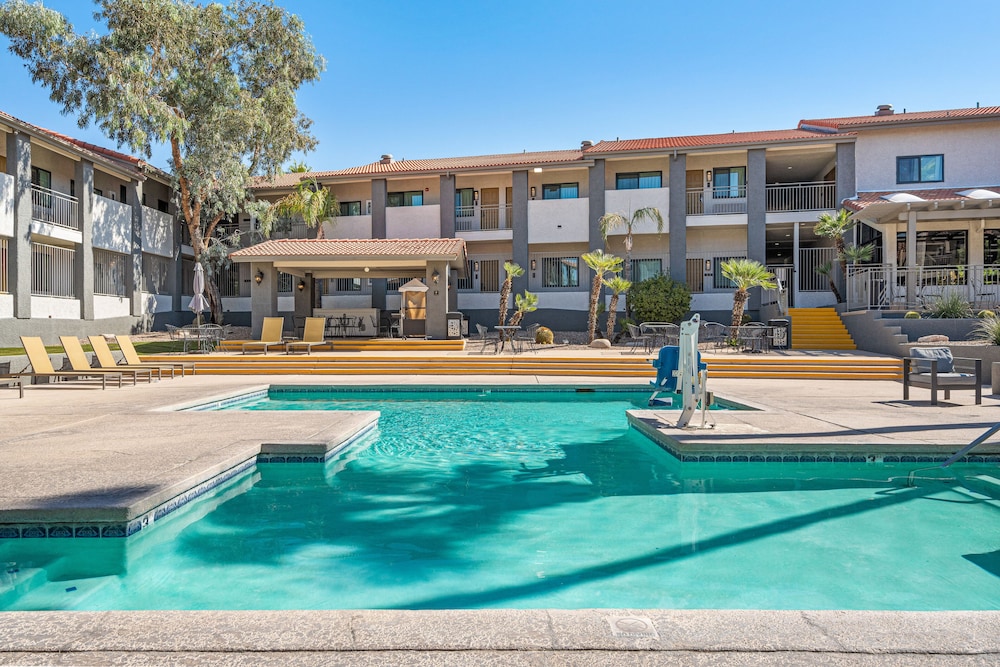 3 Palms Tucson North Foothills 53/57