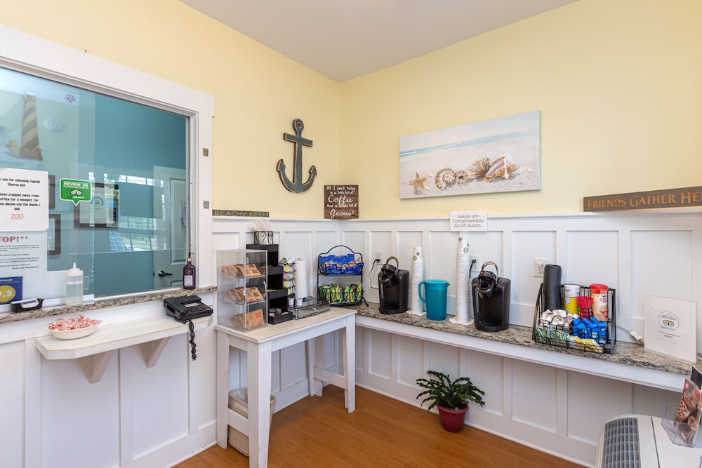 Topsail Shores Inn 48/67