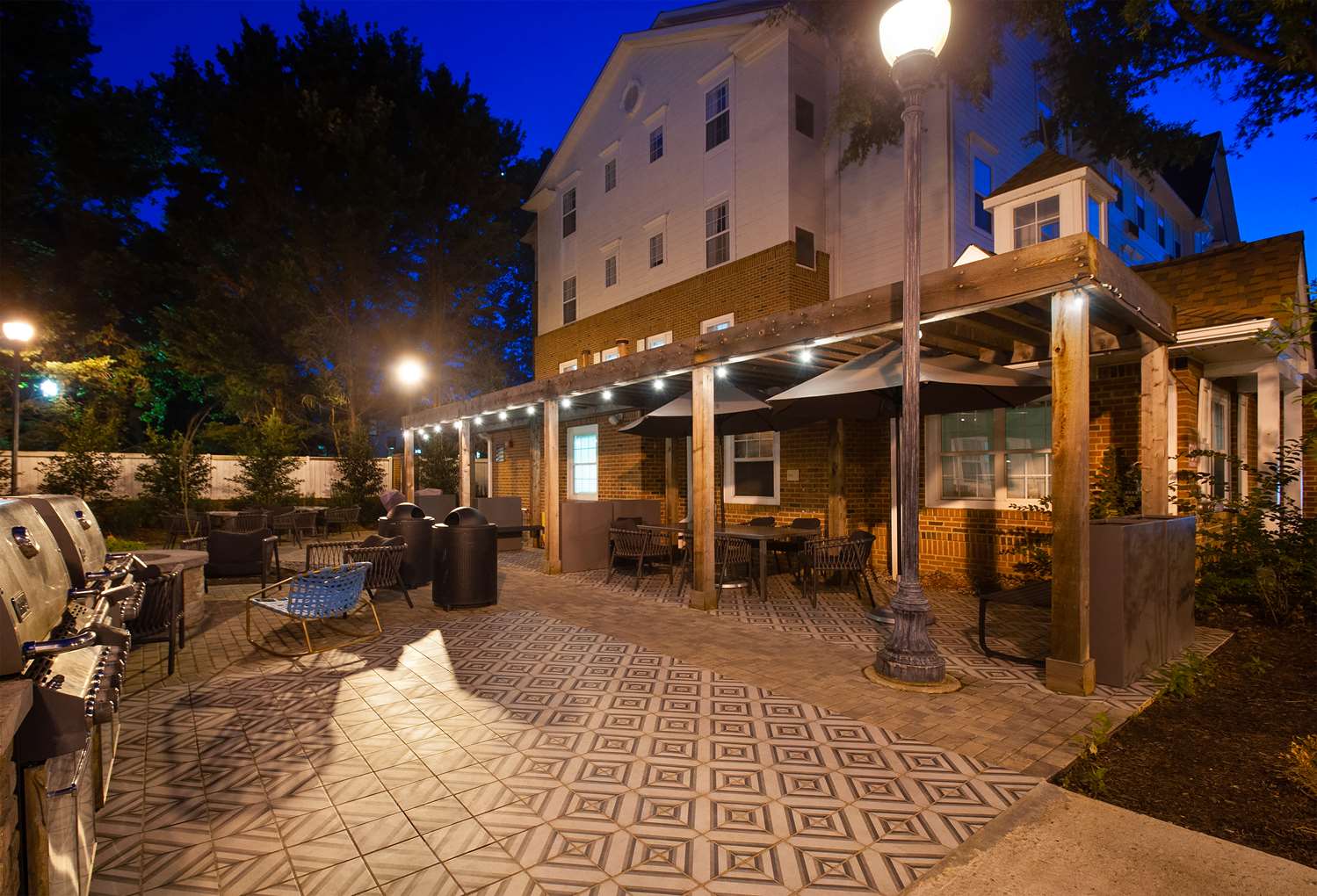 Sonesta Simply Suites Falls Church 1/18