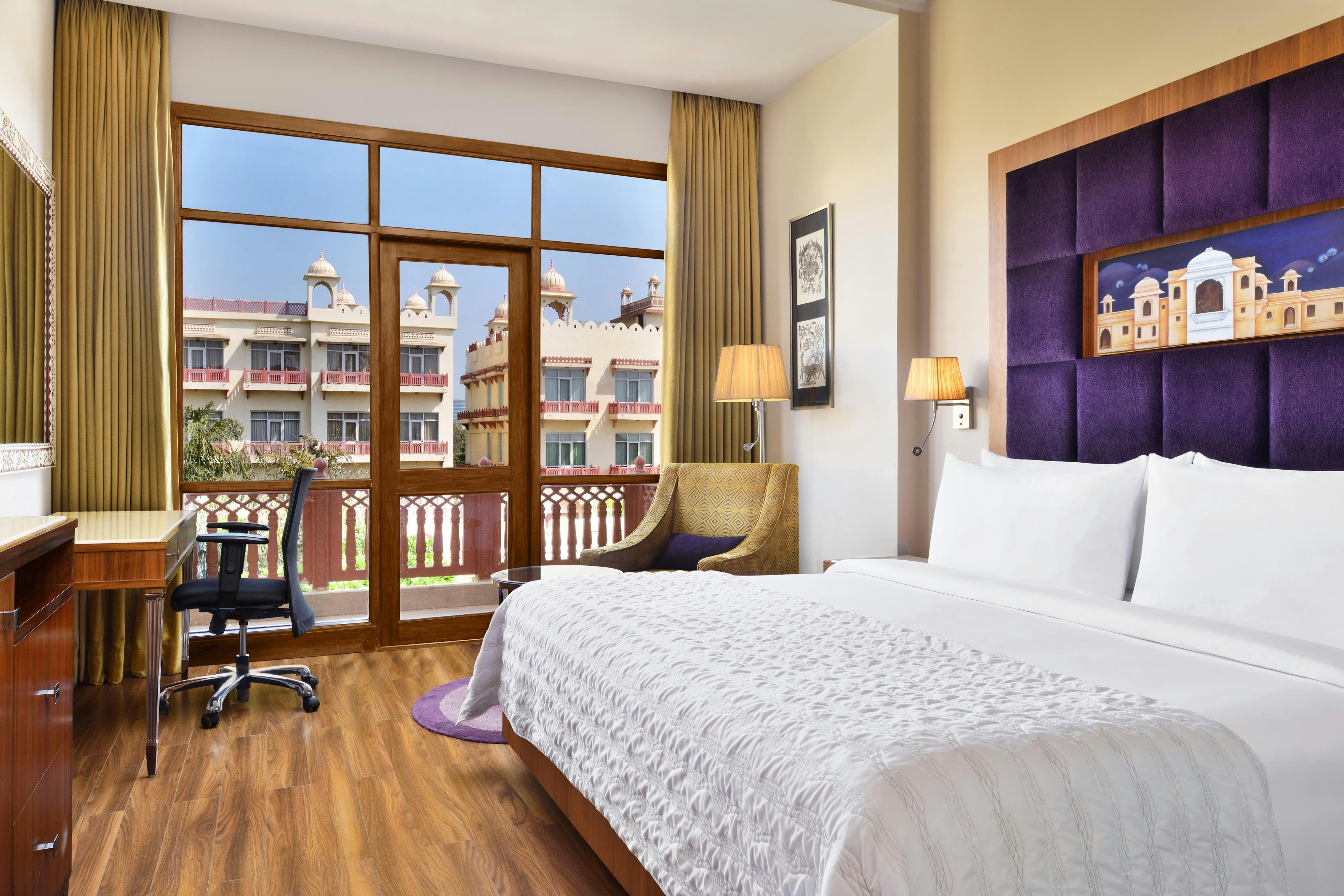 Room at Le Meridien Jaipur Resort Spa, Amer