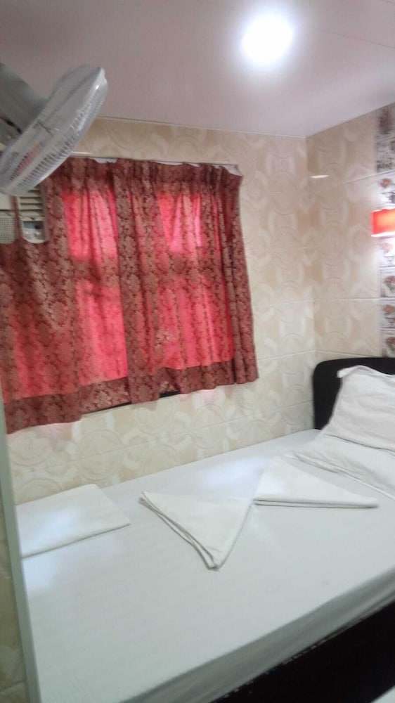 Dutch Hostel 25/39