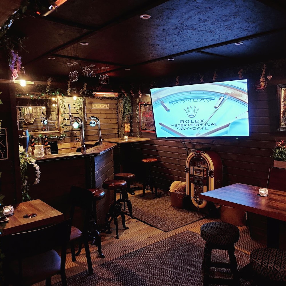 Serendipity House 33/49