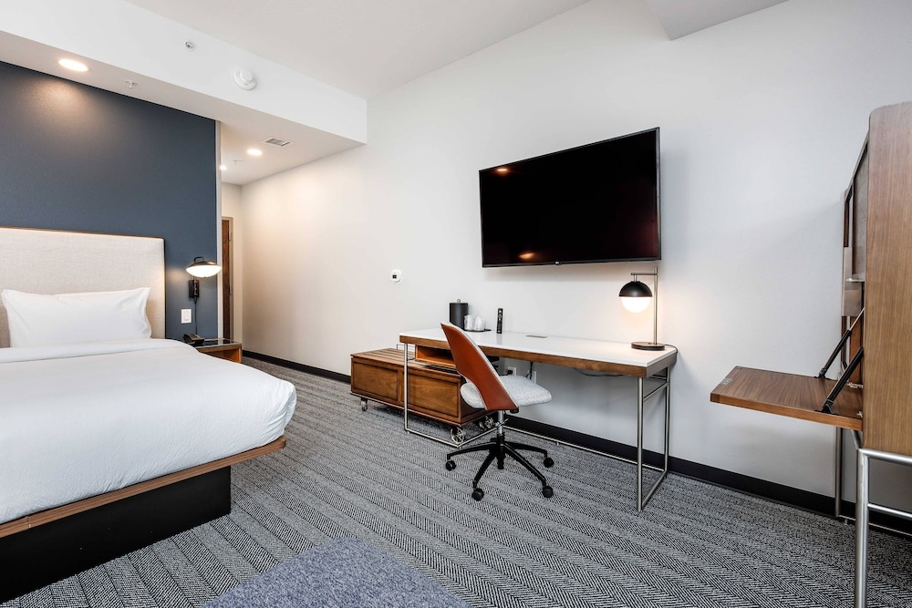 Courtyard by Marriott Pensacola West 41/44