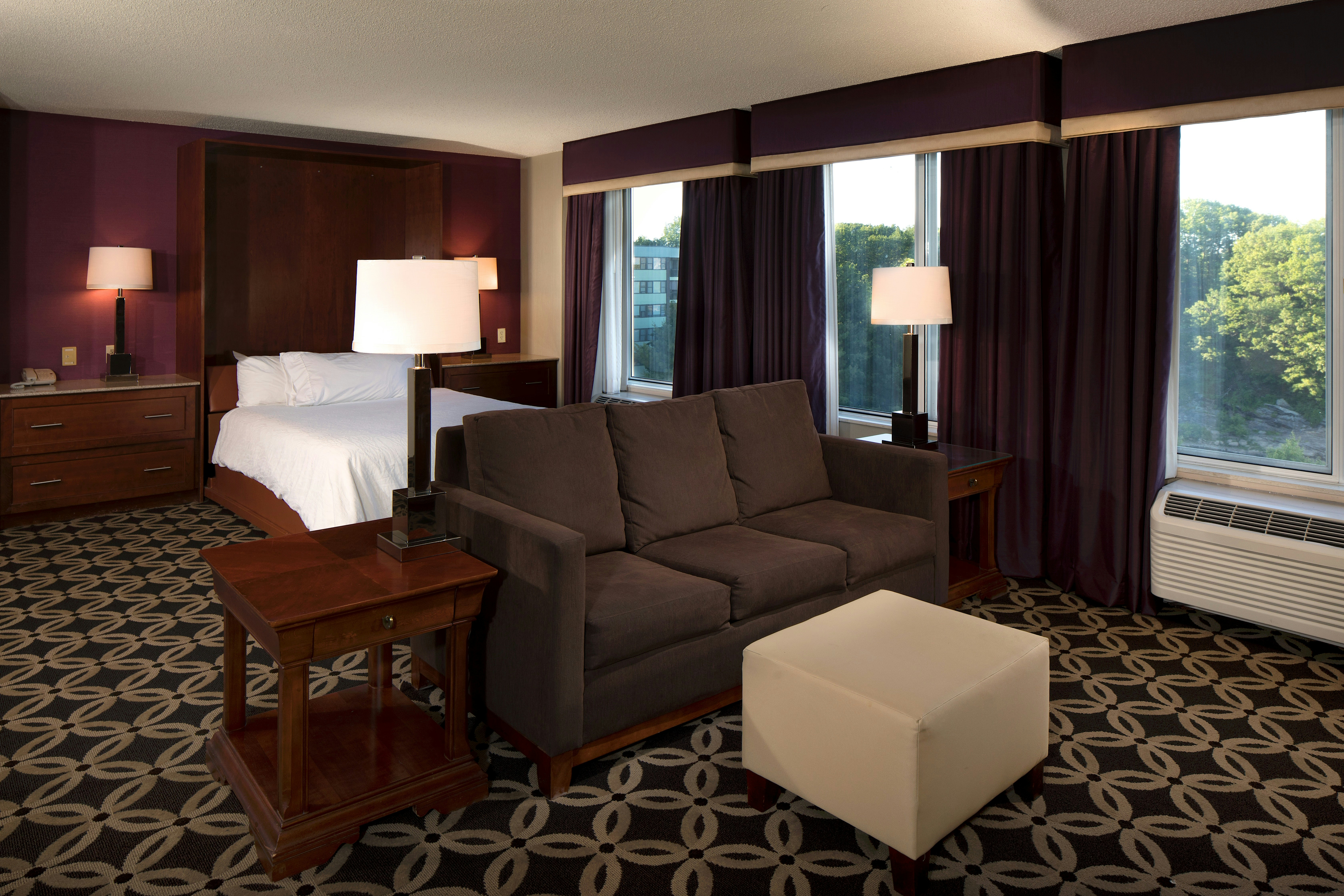 Hilton Garden Inn Auburn Riverwatch 30/50
