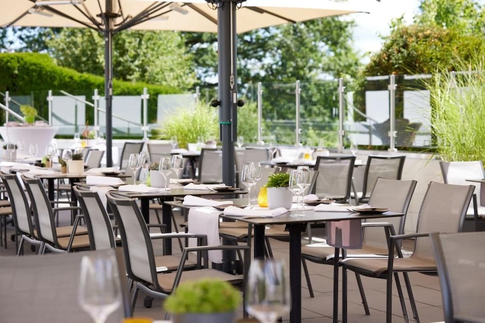 Hotel Derichsweiler Hof 24/43