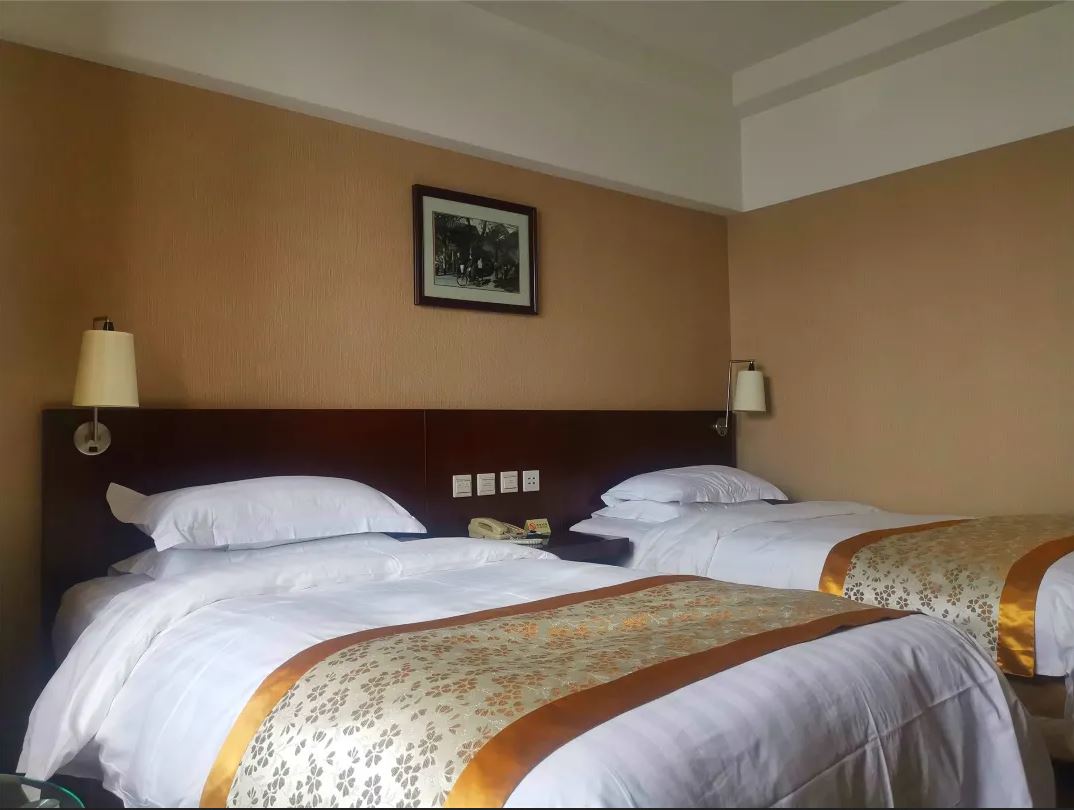 Beijing Dongfang Hotel 11/33