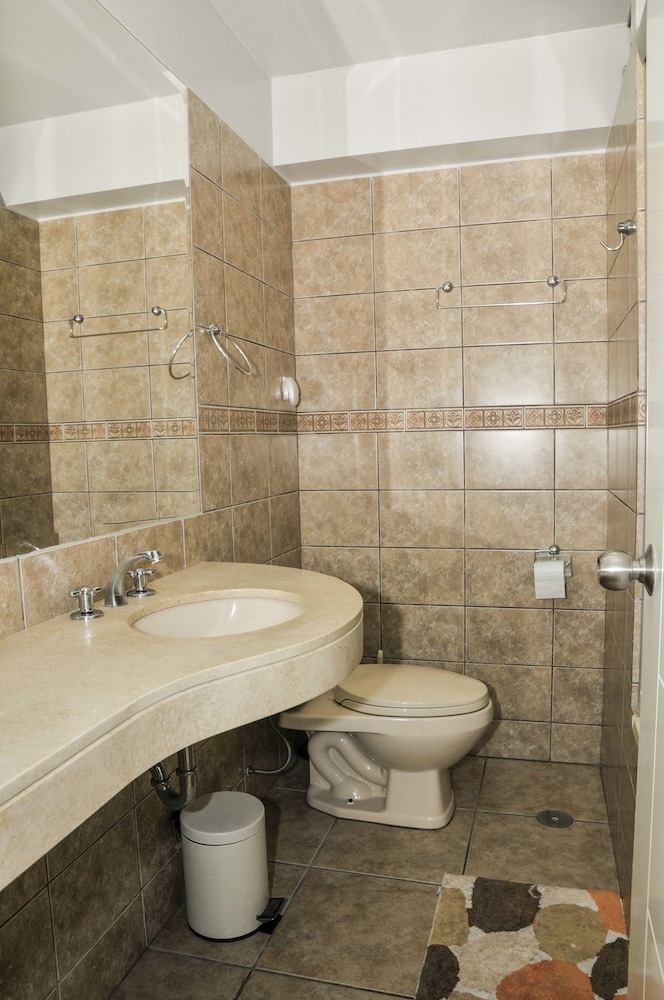 Lux Miraflores Apartments Ocean View 22/24