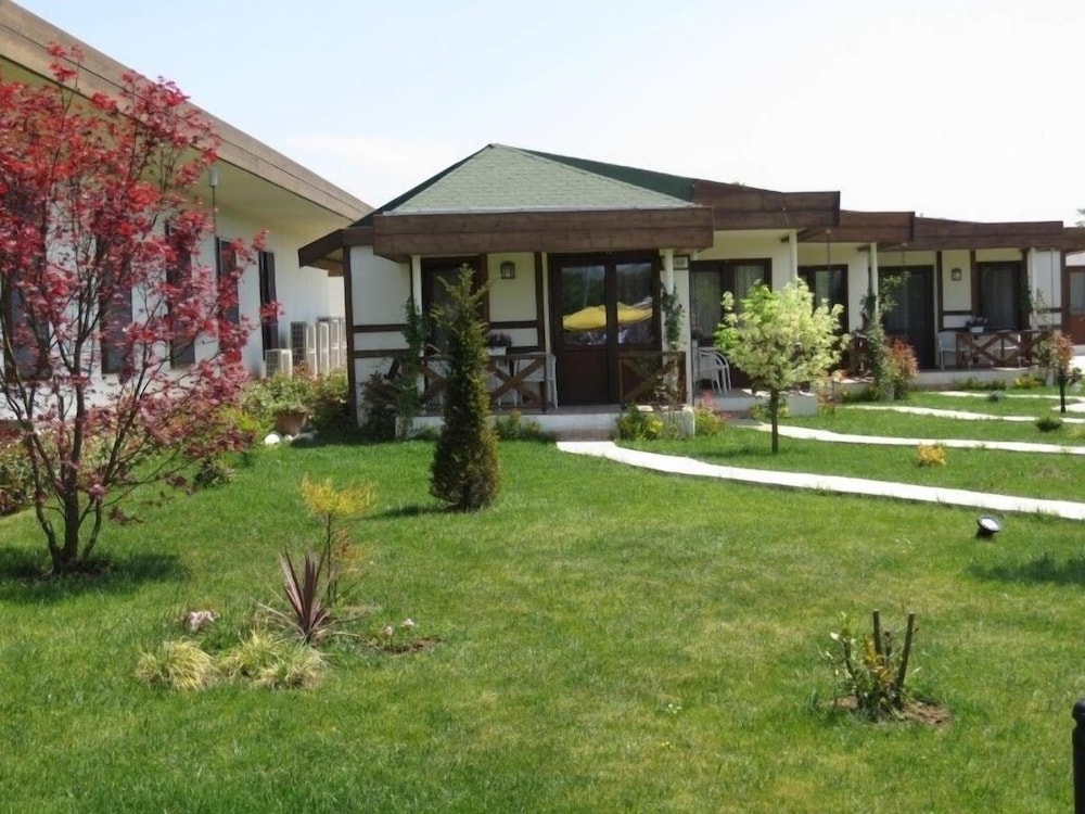 Riva's Club Hotel 36/50