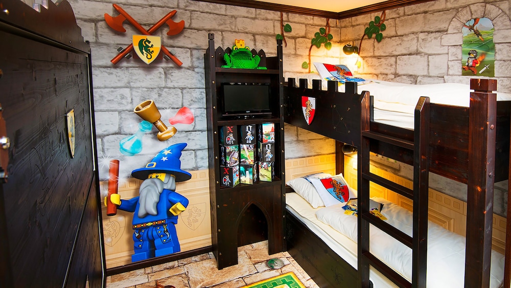 Legoland hotel 49/75