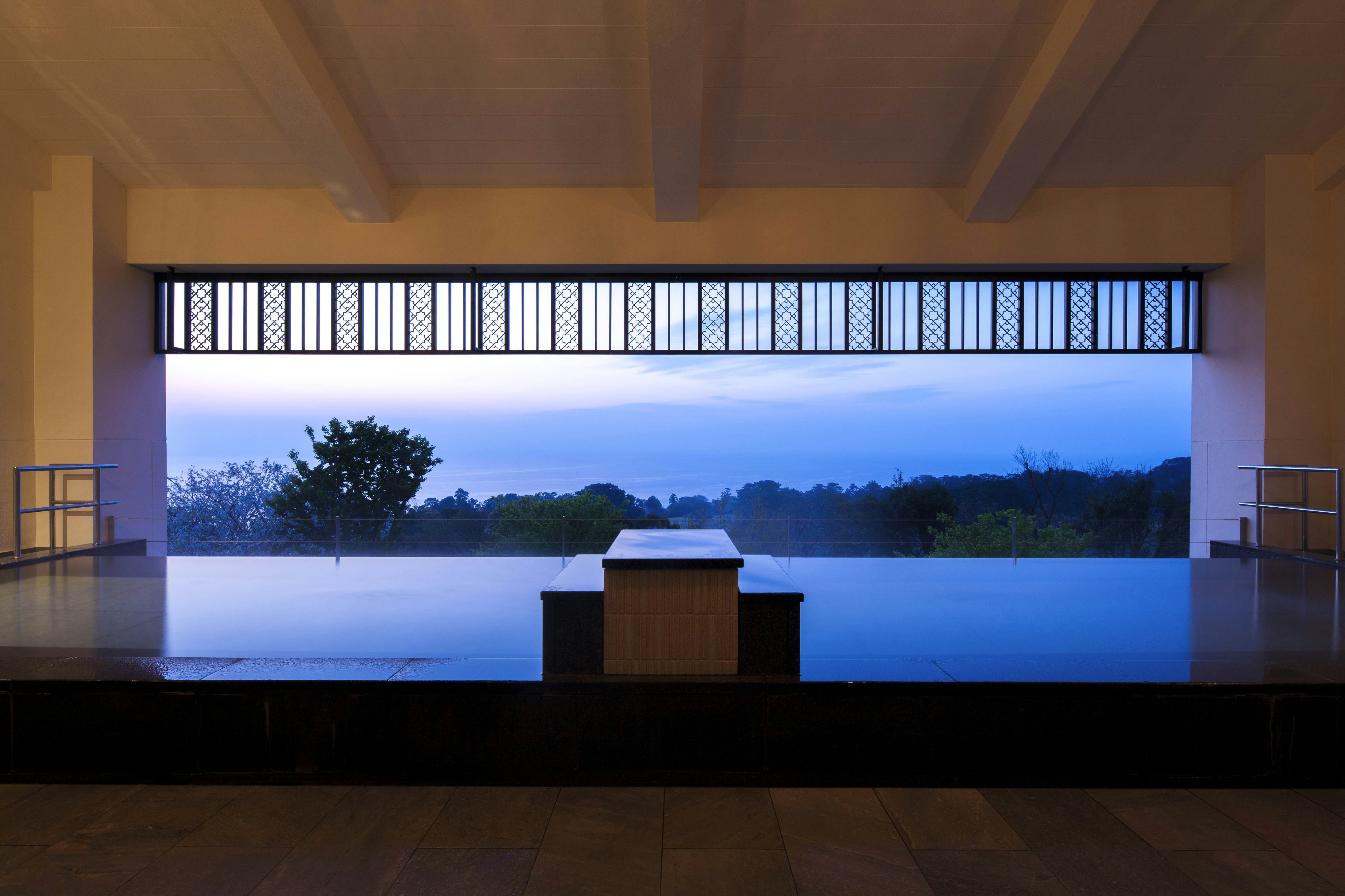 Kawana Hotel 14/50