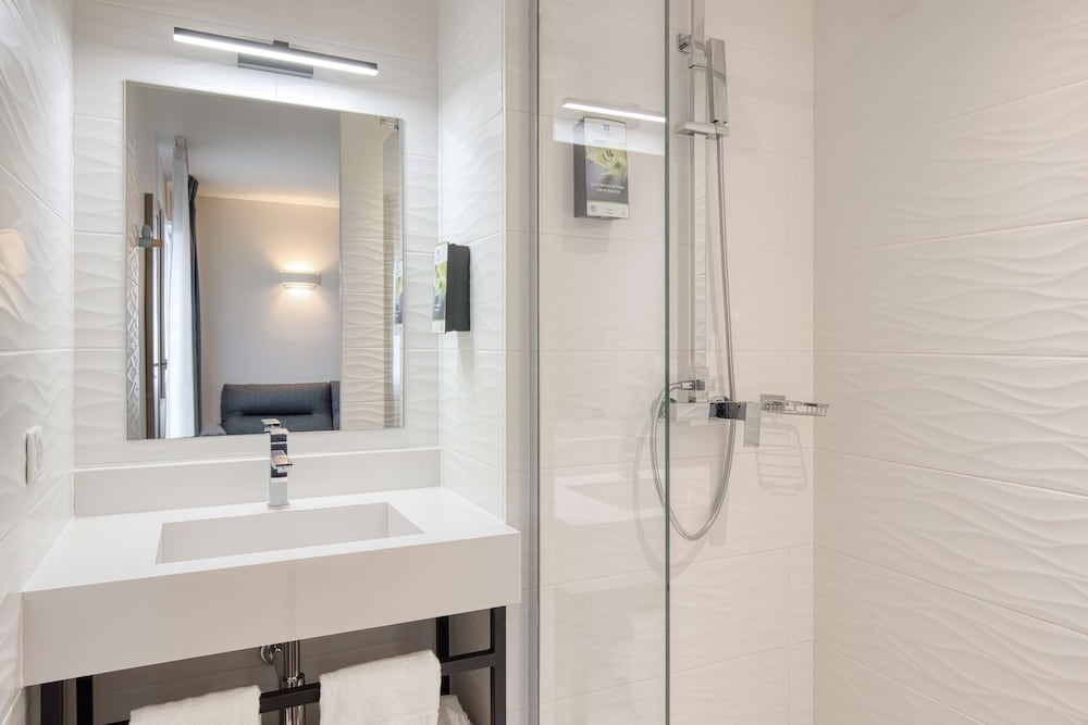 Sure Hotel By Best Western Les Portes De Montauban 10/41
