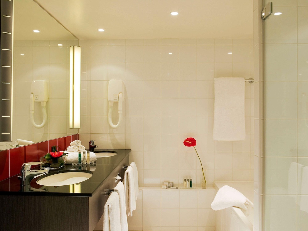 Novotel Paris Roissy CDG Convention 70/71