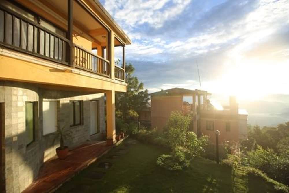 Chautari Paradise Inn 31/37