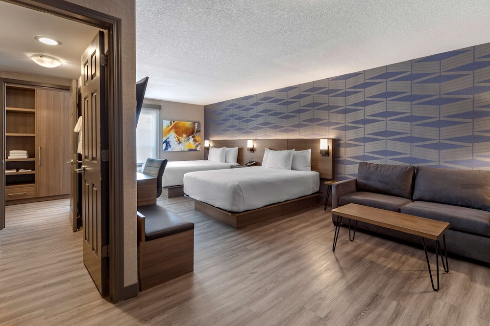 Best Western Plus West Edmonton 34/77
