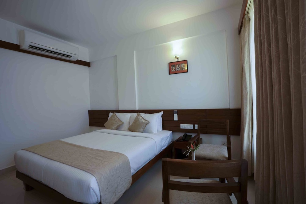 Niko Hotels 11/36