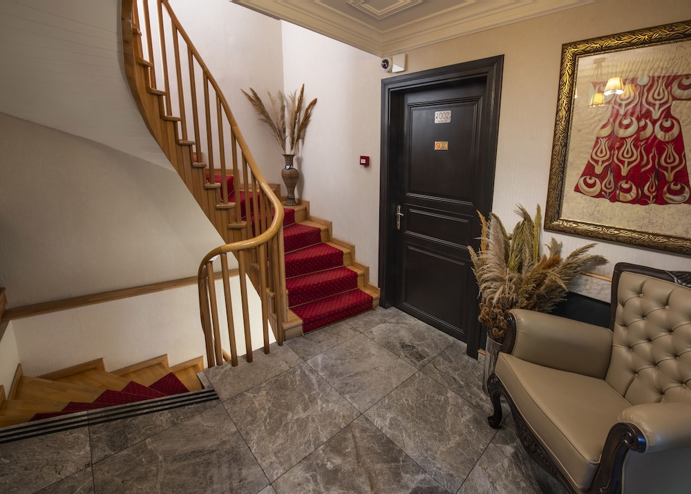 Mezzo Hotel 22/56