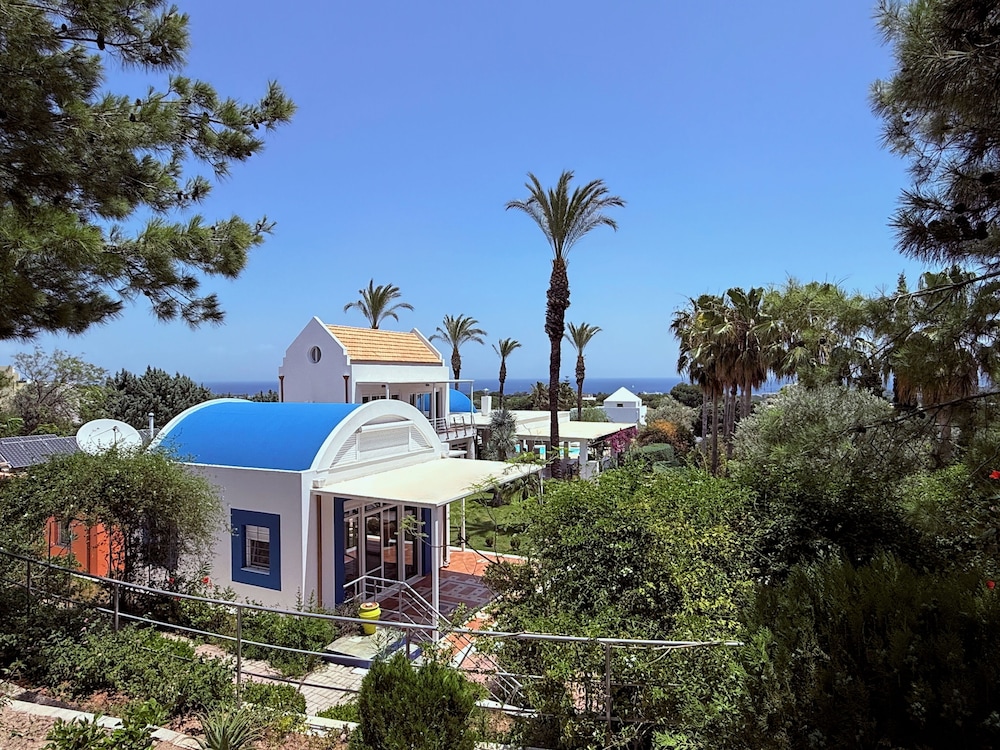 GRANDE DAME VILLA - RHODES 47/50