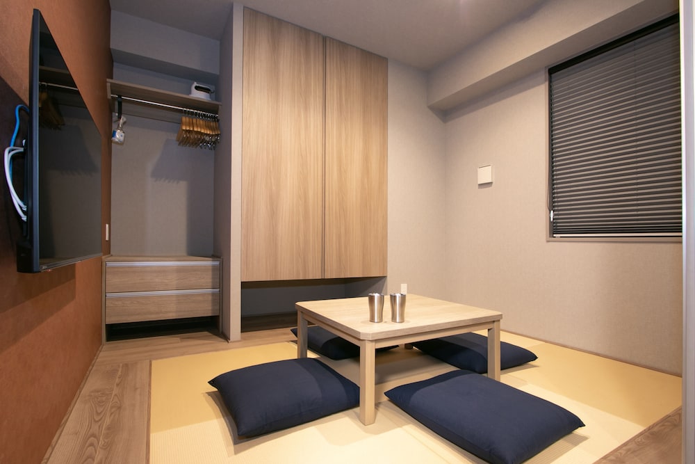 Minn Nihonbashi 14/24